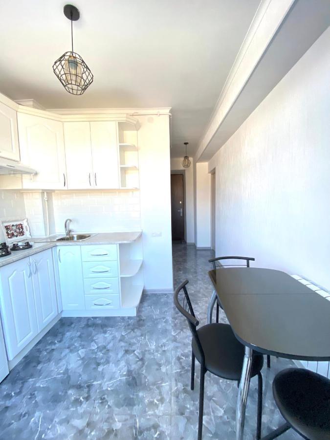 Modern Apartment In The Heart Of Gyumri Ngoại thất bức ảnh