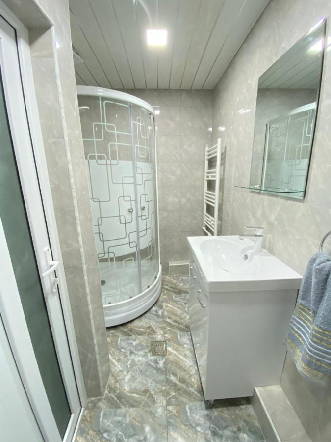 Modern Apartment In The Heart Of Gyumri Ngoại thất bức ảnh